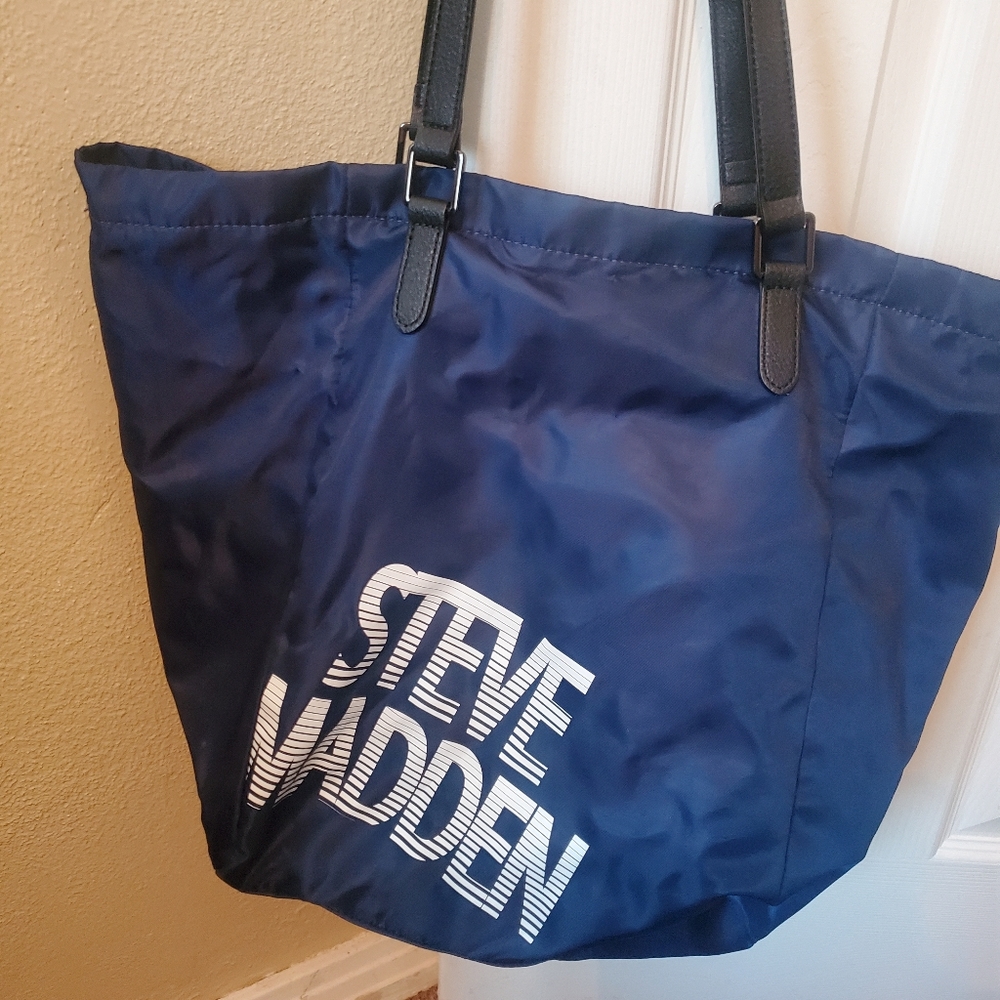 Steve Madden tote bag